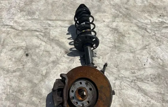 Peugeot Partner Front wheel hub spindle knuckle 9833305880