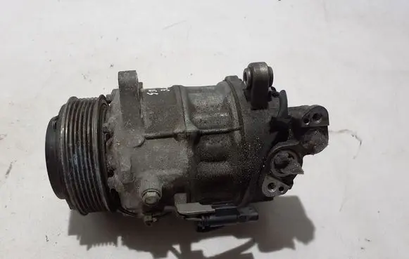 BMW 5 G30 G31 G38 Air conditioning (A/C) compressor (pump) 7945863