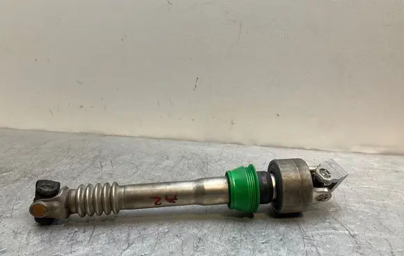 BMW 6 E63 E64 Steering column universal joint 6780893