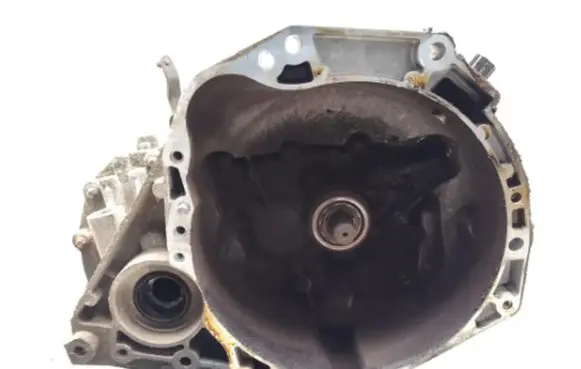 Nissan Note (E11) Manual 5 speed gearbox