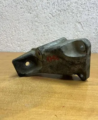 Land Rover Discovery 5 Engine mounting bracket HPLA6061AB