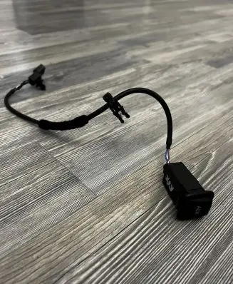 Audi Q5 SQ5 AUX in-socket connector 8R0035484D