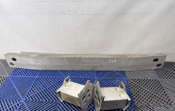 Lexus CT 200H Front bumper cross member
