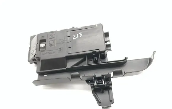 Volvo S90, V90 Battery relay fuse 31450530