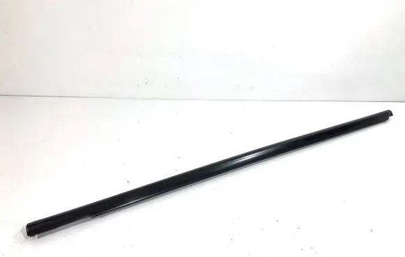 KIA Optima Front door windshield rail 