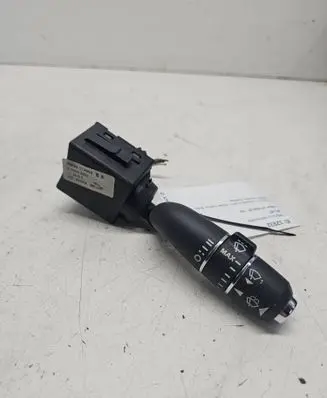 Jaguar XF X250 Wiper control stalk 8W8317A553BB