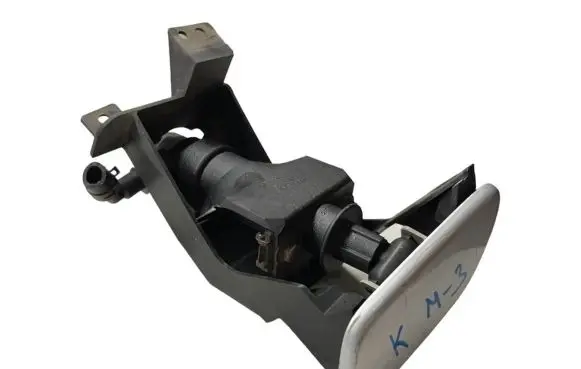 Mazda 3 II Headlight washer spray nozzle P3903