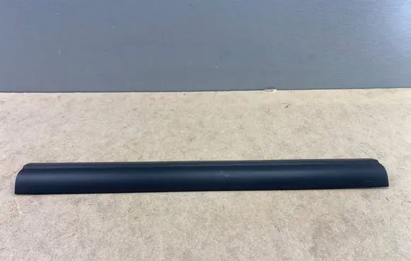 BMW 5 E60 E61 Front sill trim cover 7025007 51477025007 51477066627
