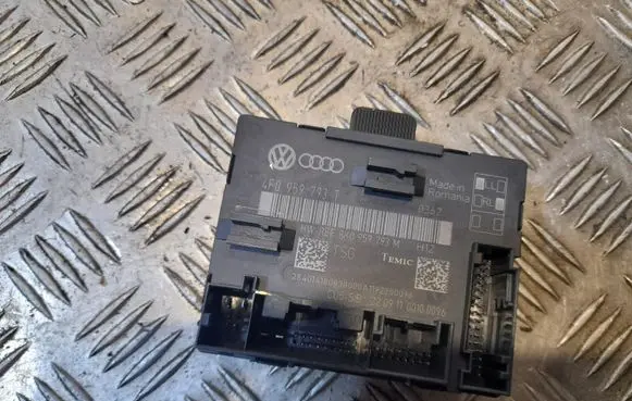 Audi Q7 4L Door control unit/module 4F0959793T 8K0959793M