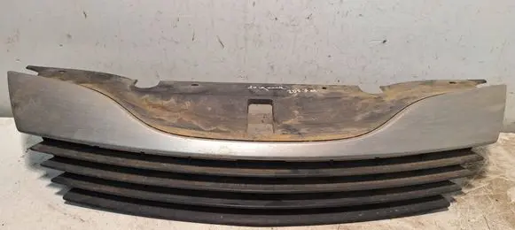 Renault Laguna II Front grill 8200390126