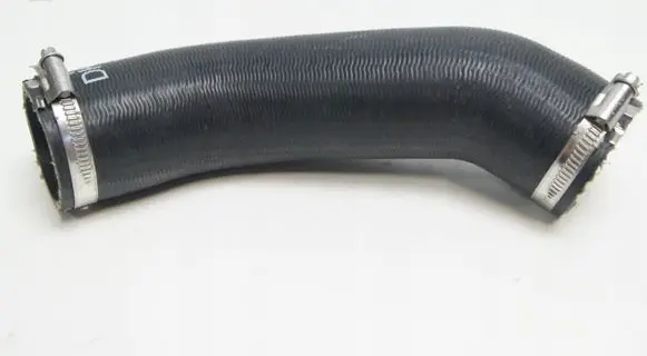 Audi A8 S8 D4 4H Intercooler hose/pipe 4H0145737R
