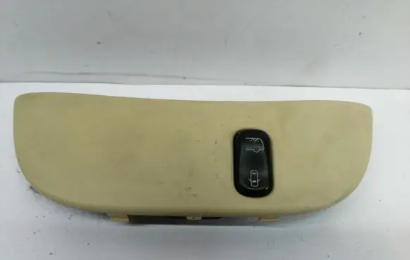 Mercedes-Benz ML W163 Central locking switch button 3811116441RH