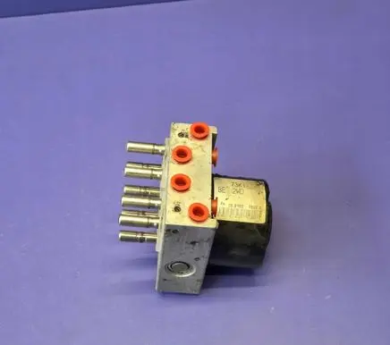 Suzuki Swift I ABS control unit/module 06210210394 73K1