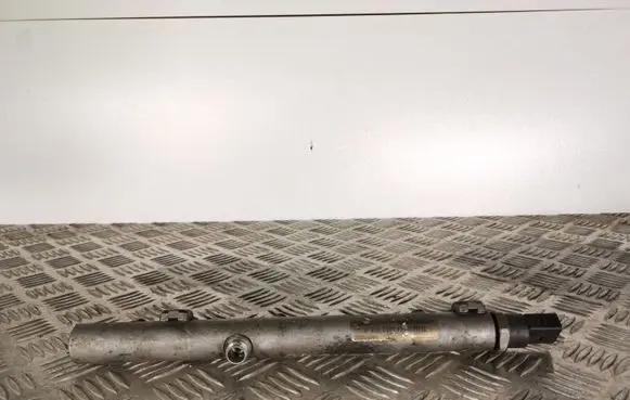 Jeep Grand Cherokee (WK) Fuel main line pipe A6420700695002