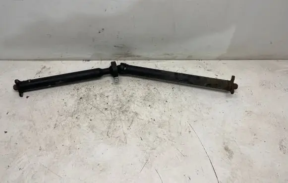 BMW 1 E82 E88 Drive shaft (set) 7526136
