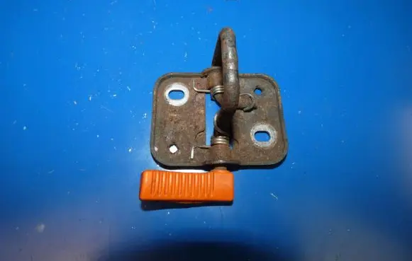 Volkswagen Scirocco Engine bonnet/hood lock/latch loop/hook 