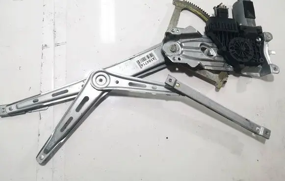 Opel Zafira B Sliding door window regulator with motor 