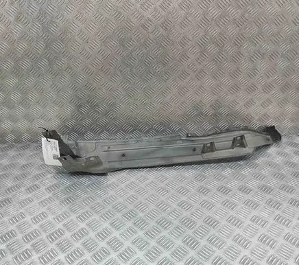 Audi Q7 4L Fender mounting bracket 4L0805176A 4L0805158A