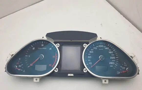 Audi A6 S6 C6 4F Speedometer (instrument cluster) 4F0920933Q