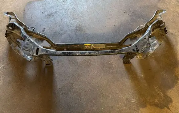 Volvo XC60 Radiator support slam panel 30762259
