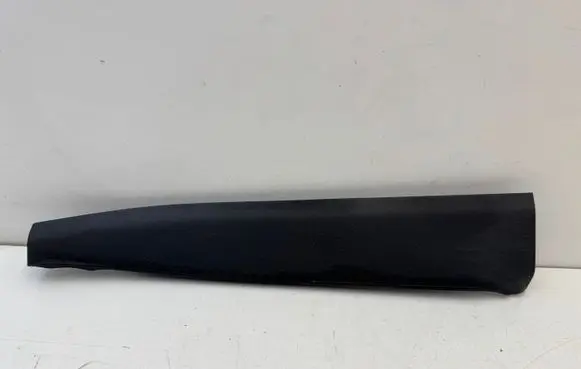 Volvo V40 Front sill trim cover 31102347