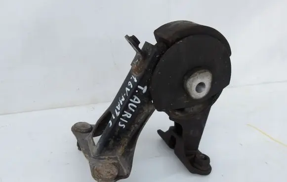 Toyota Auris 150 Gearbox mounting bracket 