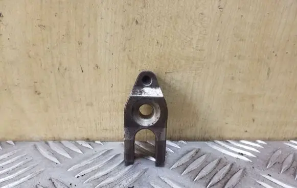 Fuel Injector clamp holder