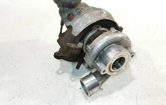 Toyota RAV 4 (XA30) Turbo 1720126030 061201226N VB16