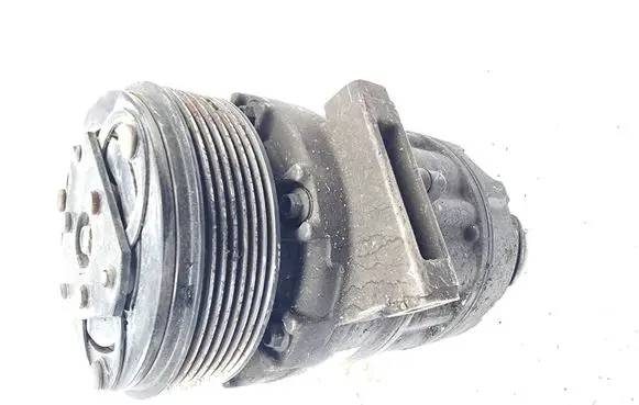 Renault Master III Air conditioning (A/C) compressor (pump) 202W49