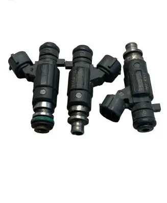 Nissan X-Trail T30 Fuel injector FBJC101