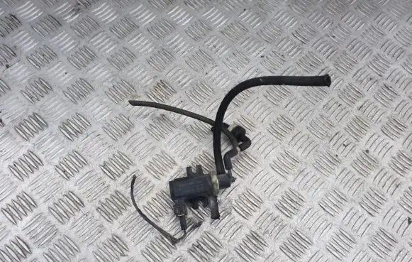 Seat Alhambra (Mk1) Turbo solenoid valve 1H090662745 97T307