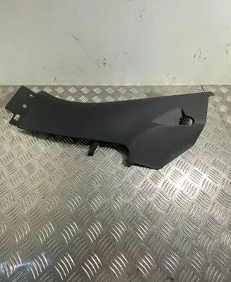 Volkswagen Touareg II (C) pillar trim 7P0867765