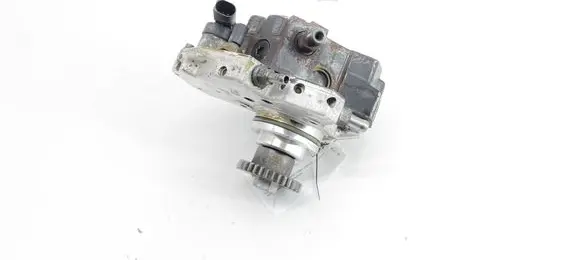 Mercedes-Benz ML W164 Fuel injection high pressure pump A6420700501 0445010145