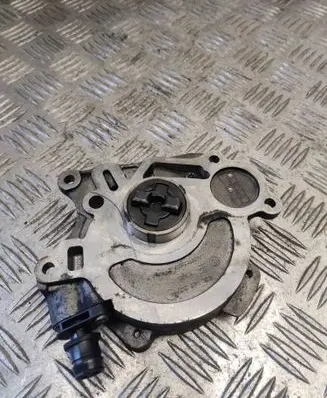 Skoda Superb B6 (3T) Vacuum pump 03L145207 100907 155039