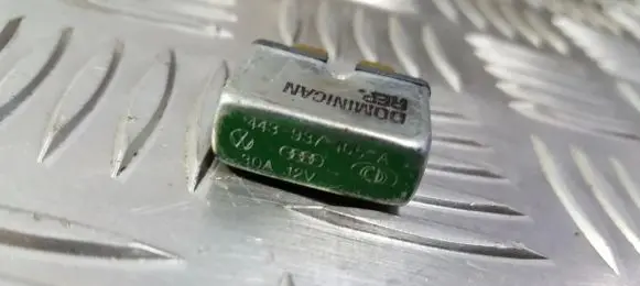 Volkswagen Golf IV Other relay 443937105a