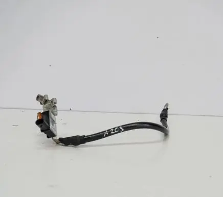 Audi A4 S4 B9 8W Positive wiring loom 8S0915181C