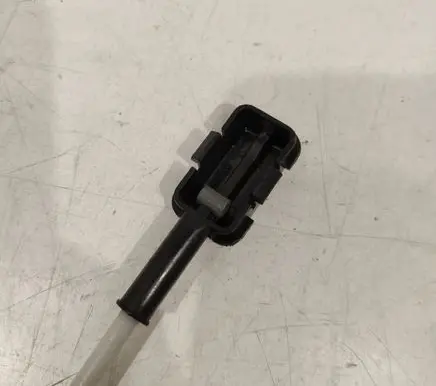 Renault Laguna III Seat back rest lock catch 883910003R