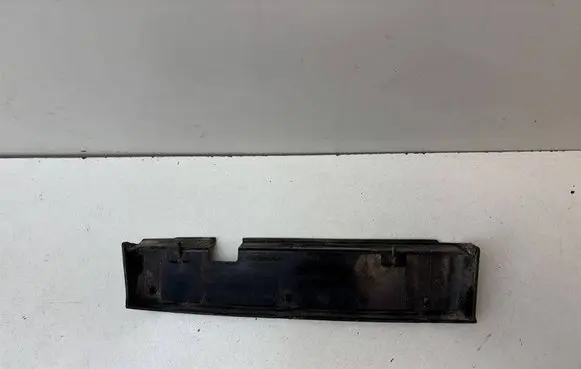Volkswagen Caddy Rear/tail light trim molding 2K5945312B 2K5945312C