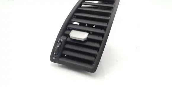 Volvo XC90 Dashboard side air vent grill/cover trim 3409399