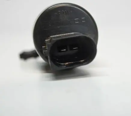 BMW 3 F30 F35 F31 Windscreen/windshield washer pump 7302589