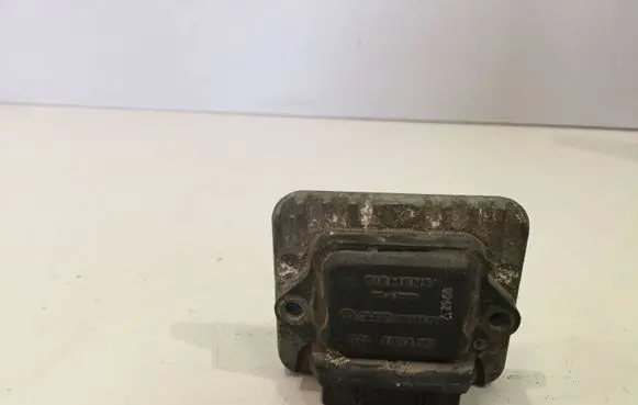 Volkswagen PASSAT B3 Ignition amplifier control unit 191905351C 5WK6102