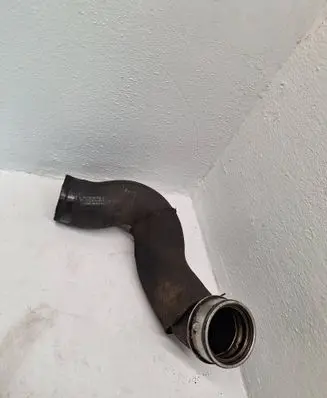 Mercedes-Benz B W245 Intercooler hose/pipe A1695280482