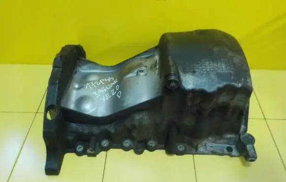 Jaguar XE Oil sump G4D36706AC