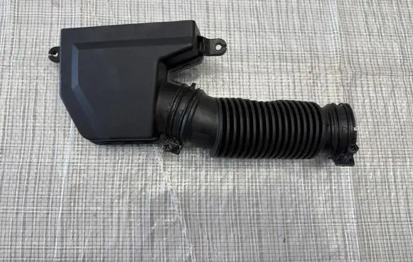 KIA Niro Air intake hose/pipe 28210AT100