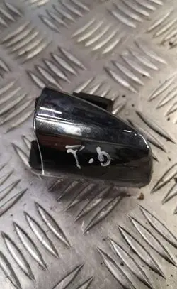 Mercedes-Benz C W204 Front door handle cover a2047600420