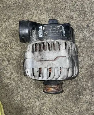 BMW 5 E39 Generator/alternator 2246149 0123515007