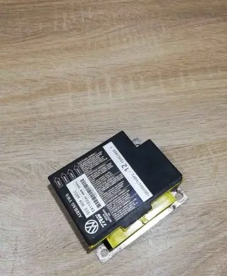 Volkswagen PASSAT B6 Airbag control unit/module 3C0909605C 391103