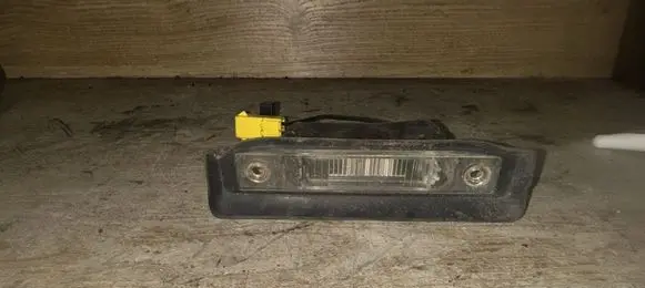 Volvo S70 V70 V70 XC Number plate light 8618564