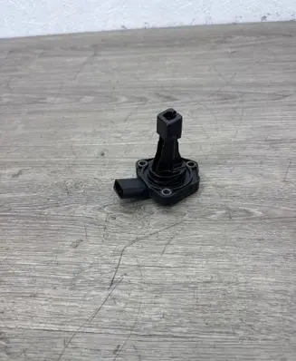 Volkswagen Touran II Oil level sensor 03C907660G 6PR00962902