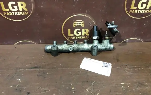 Opel Astra H Fuel main line pipe 0445214049